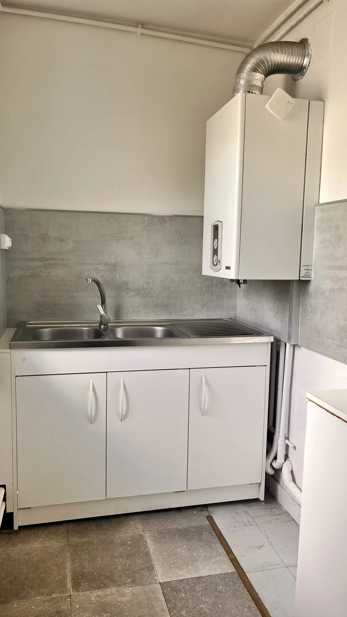 Appartement F2 avec vue sur le Sacré-Cœur à Nancy – Investissement et résidence 