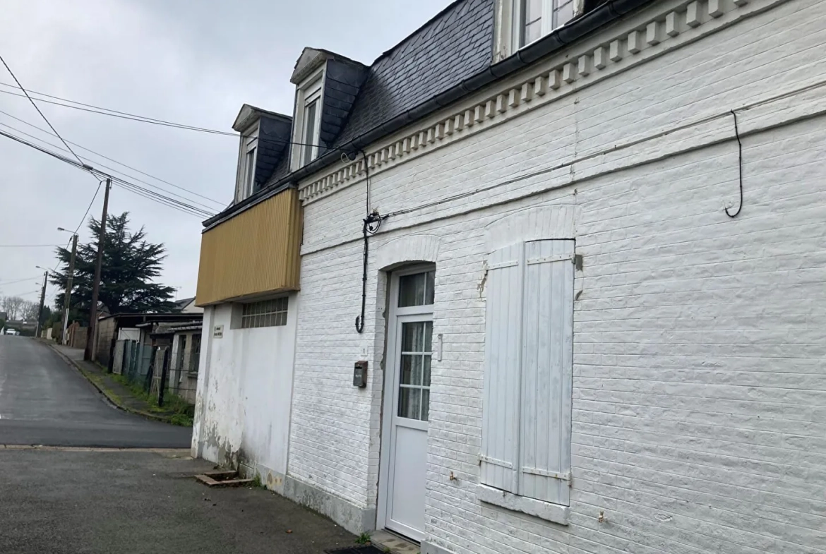 Maison à rafraîchir avec jardin et garage à Friville-Escarbotin 