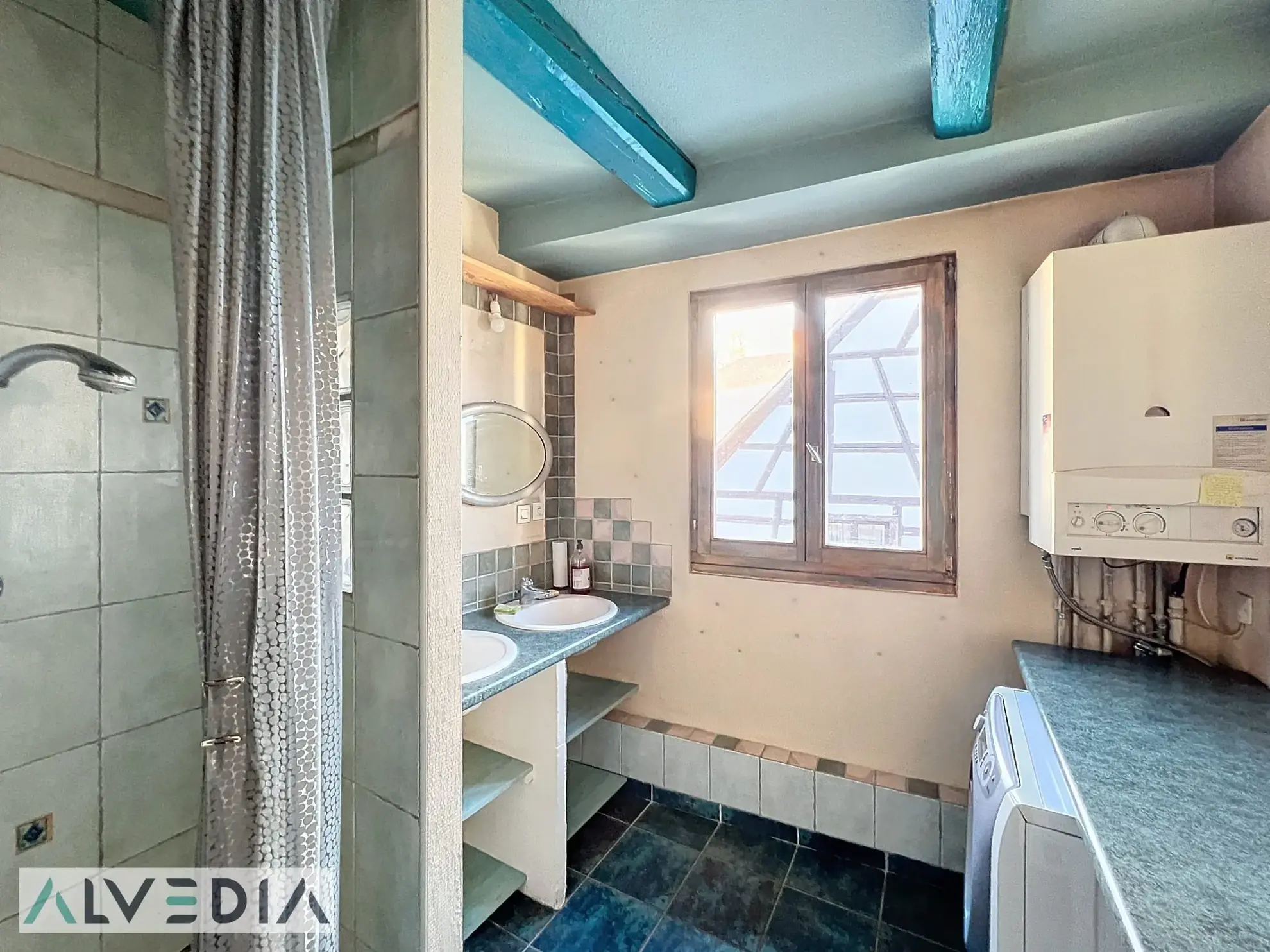 Appartement T2 à vendre à Montmorency avec balcon et cave – Opportunité idéale 