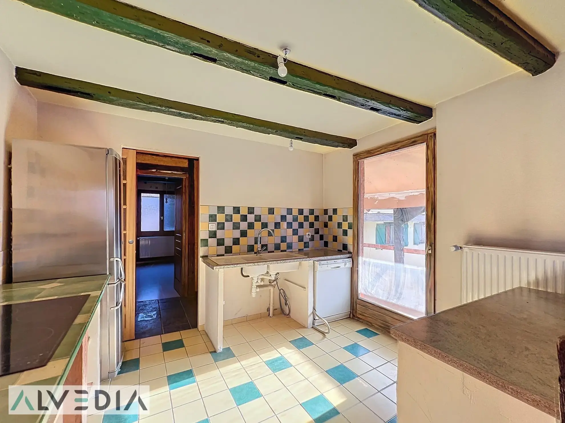 Appartement T2 à vendre à Montmorency avec balcon et cave – Opportunité idéale 