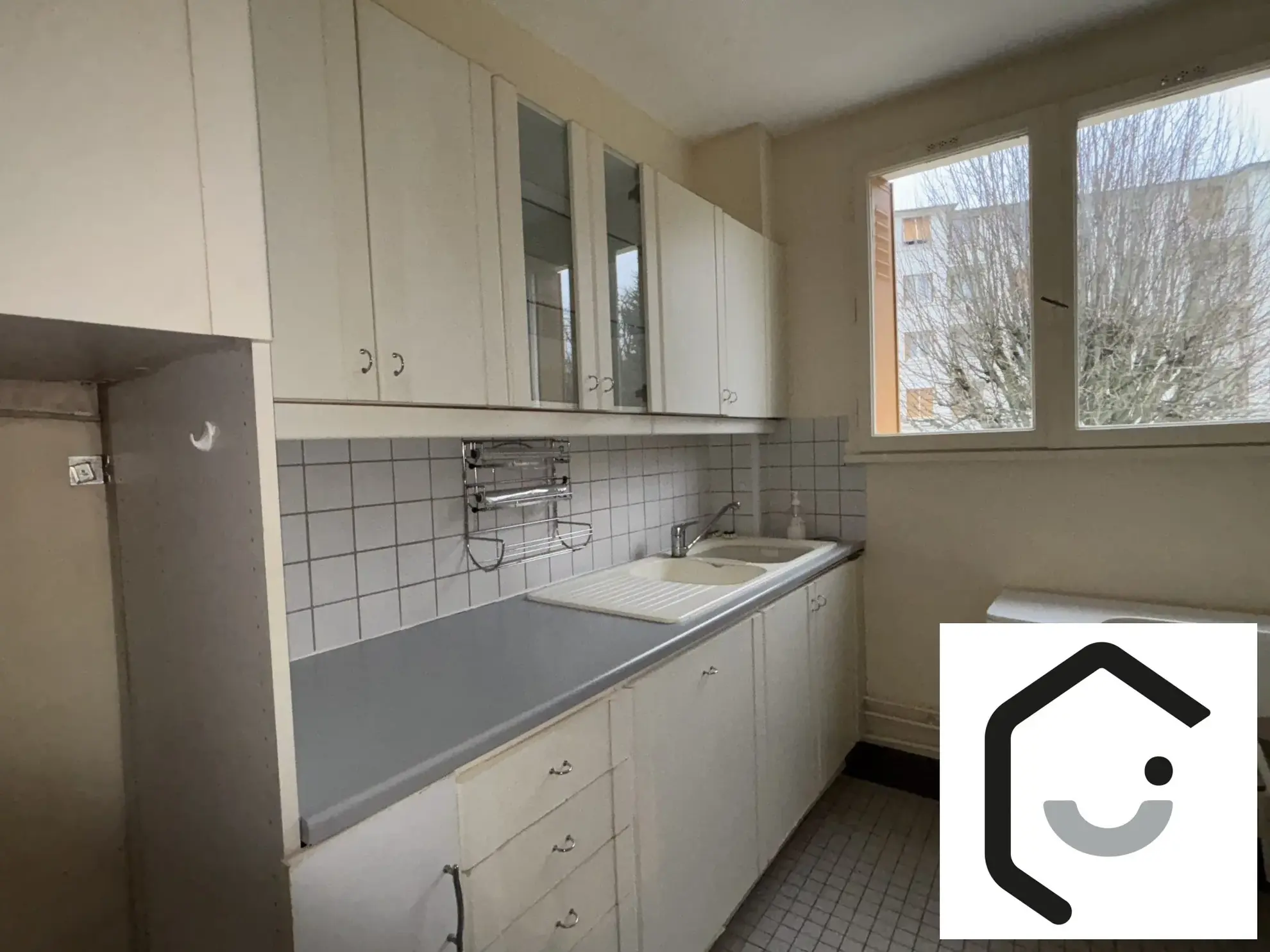 Appartement T2 à vendre à Montmorency avec balcon et cave – Opportunité idéale 