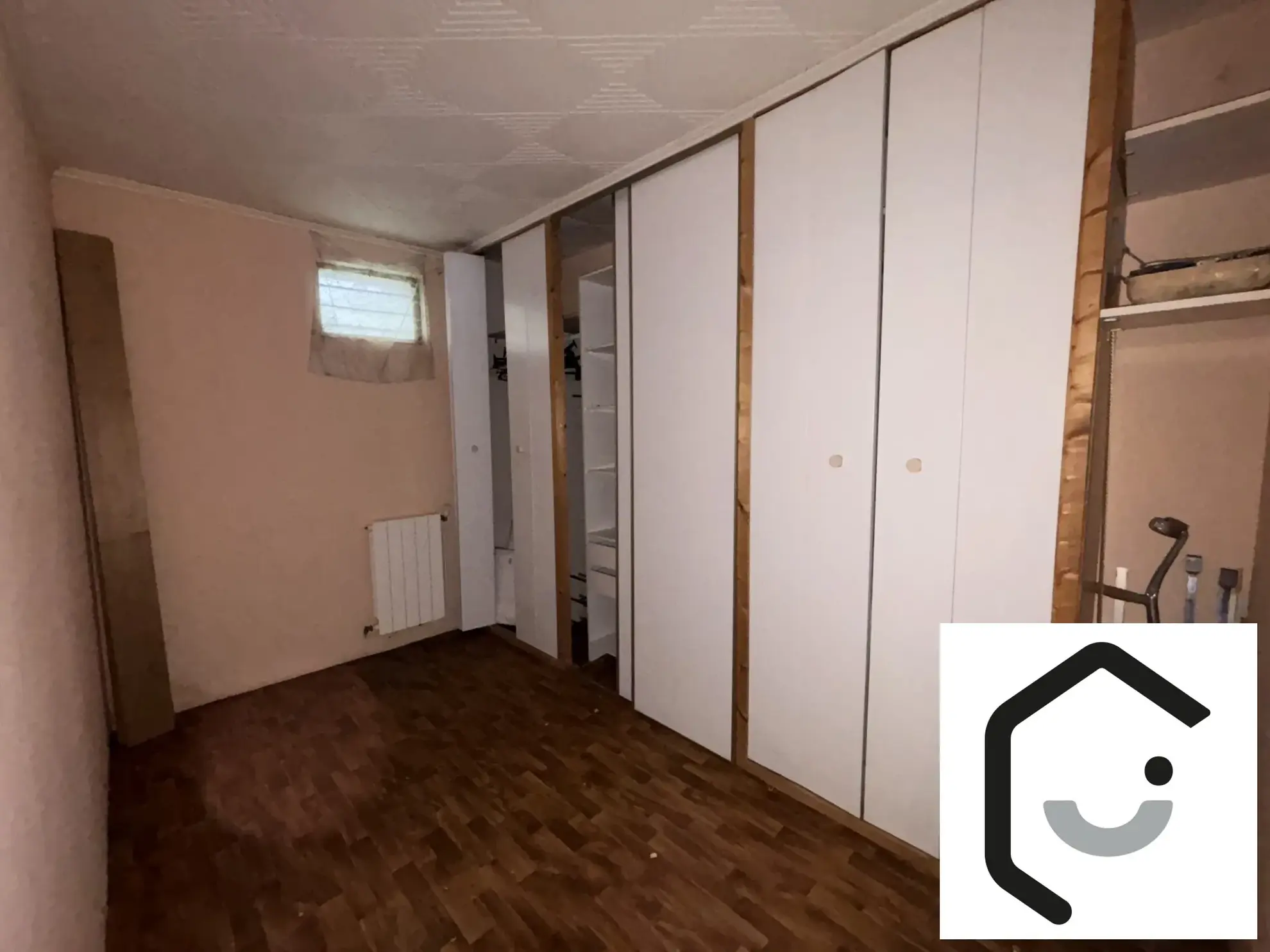 Séchoir Appartement T2 à vendre à Montmorency avec balcon et cave – Opportunité idéale 