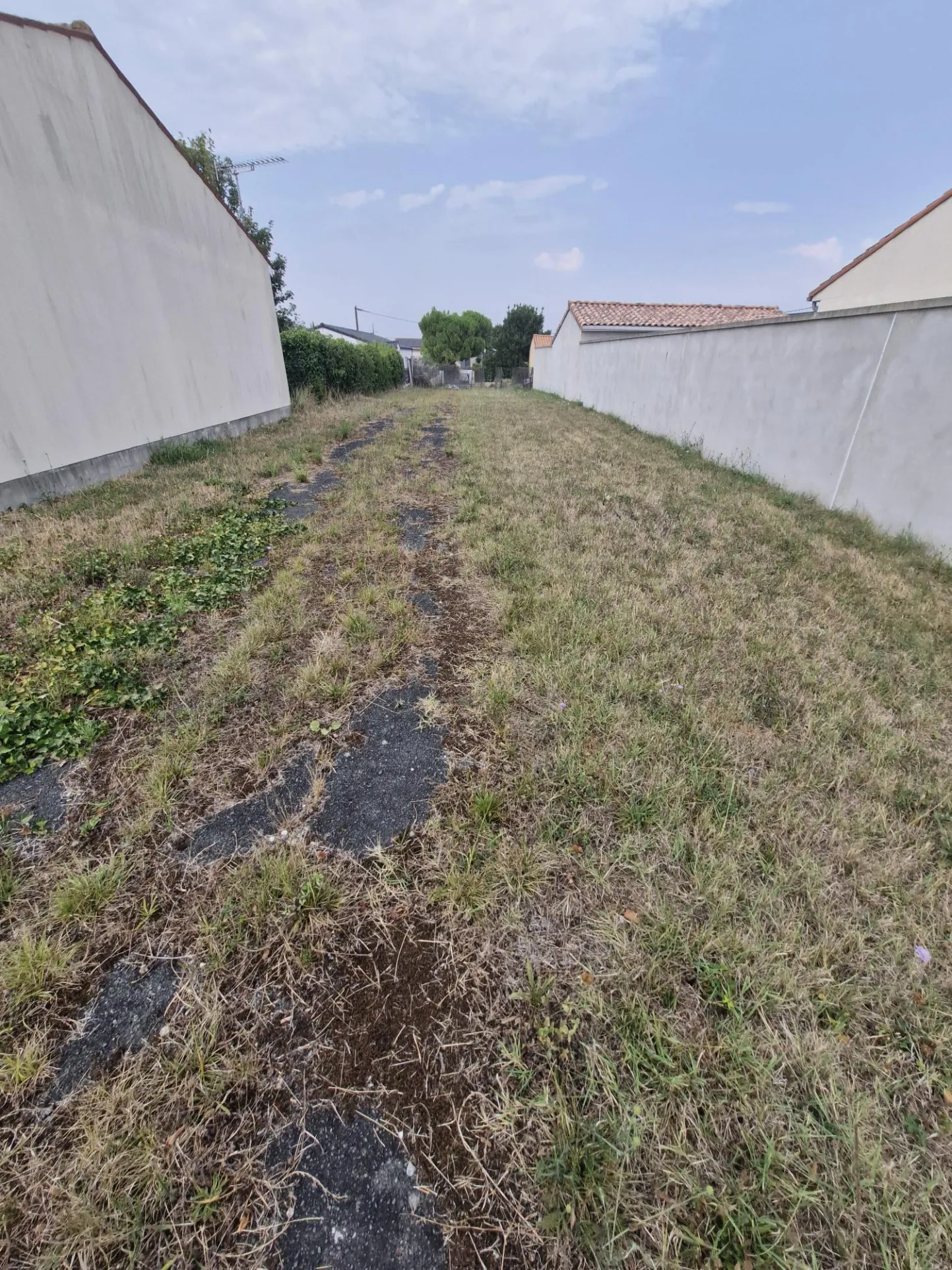 Terrain à bâtir de 333 m² à Meschers, proche Royan, Viabilisé 
