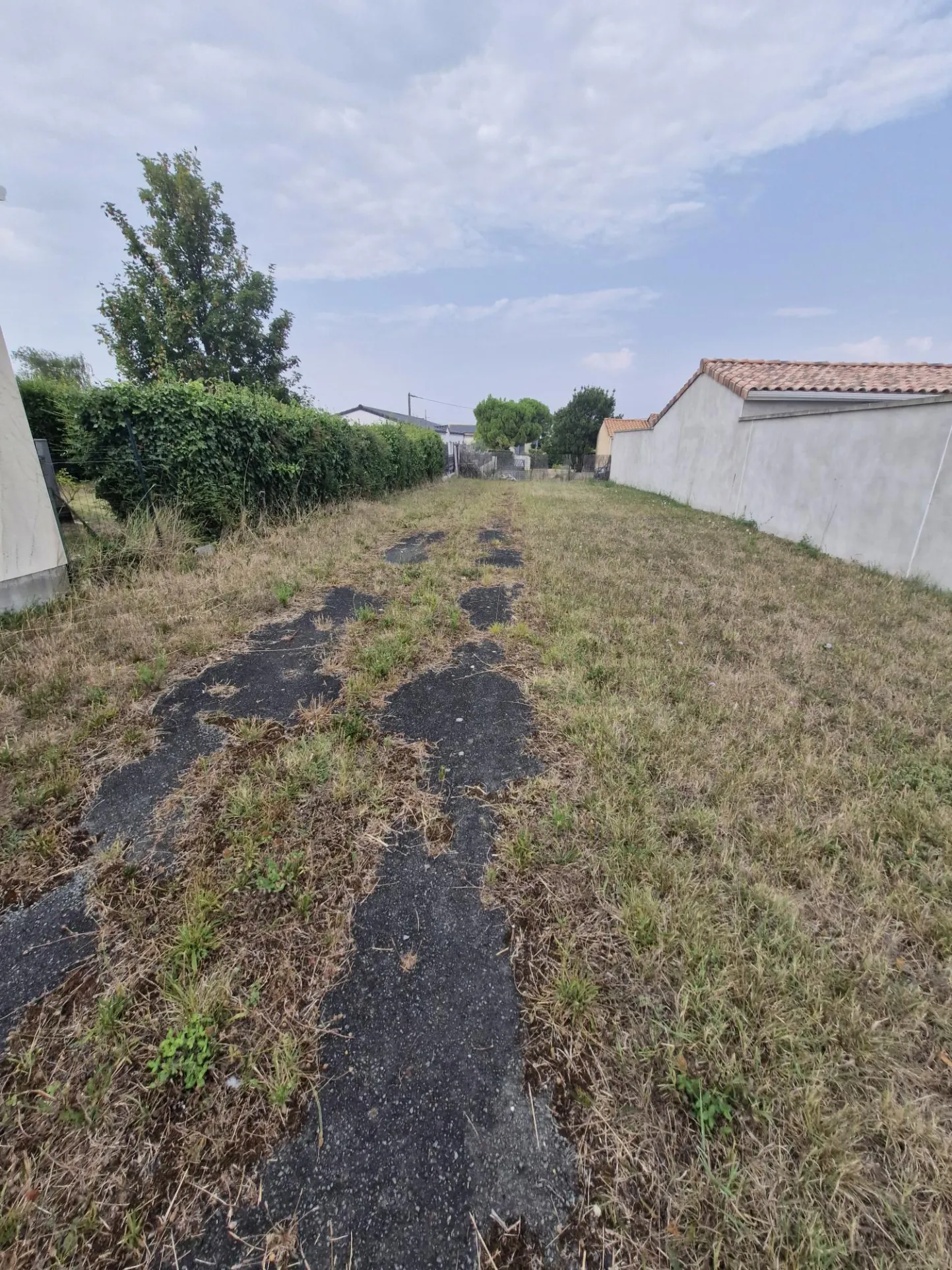 Terrain à bâtir de 333 m² à Meschers, proche Royan, Viabilisé 