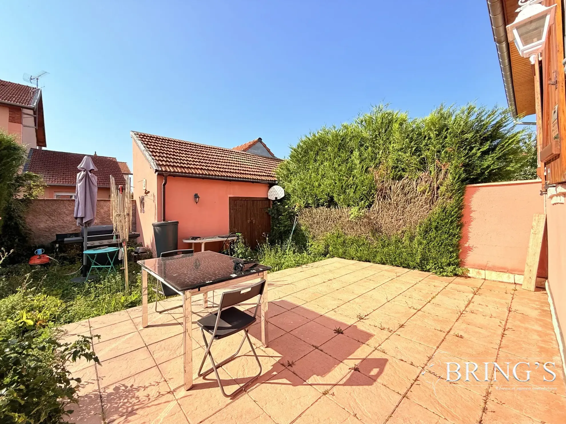 Maison à vendre à Trieux - 85 m² avec terrasse, jardin et dépendance 