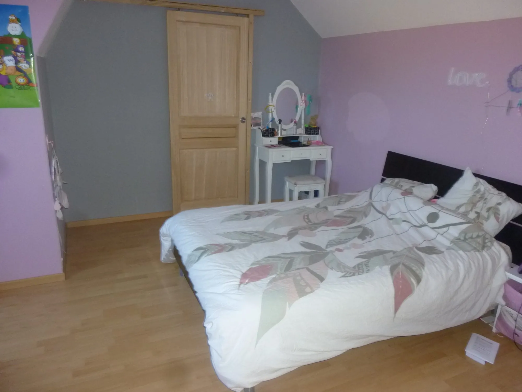 Maison à Loué de 135 m² avec terrain clos et proximité commerces 