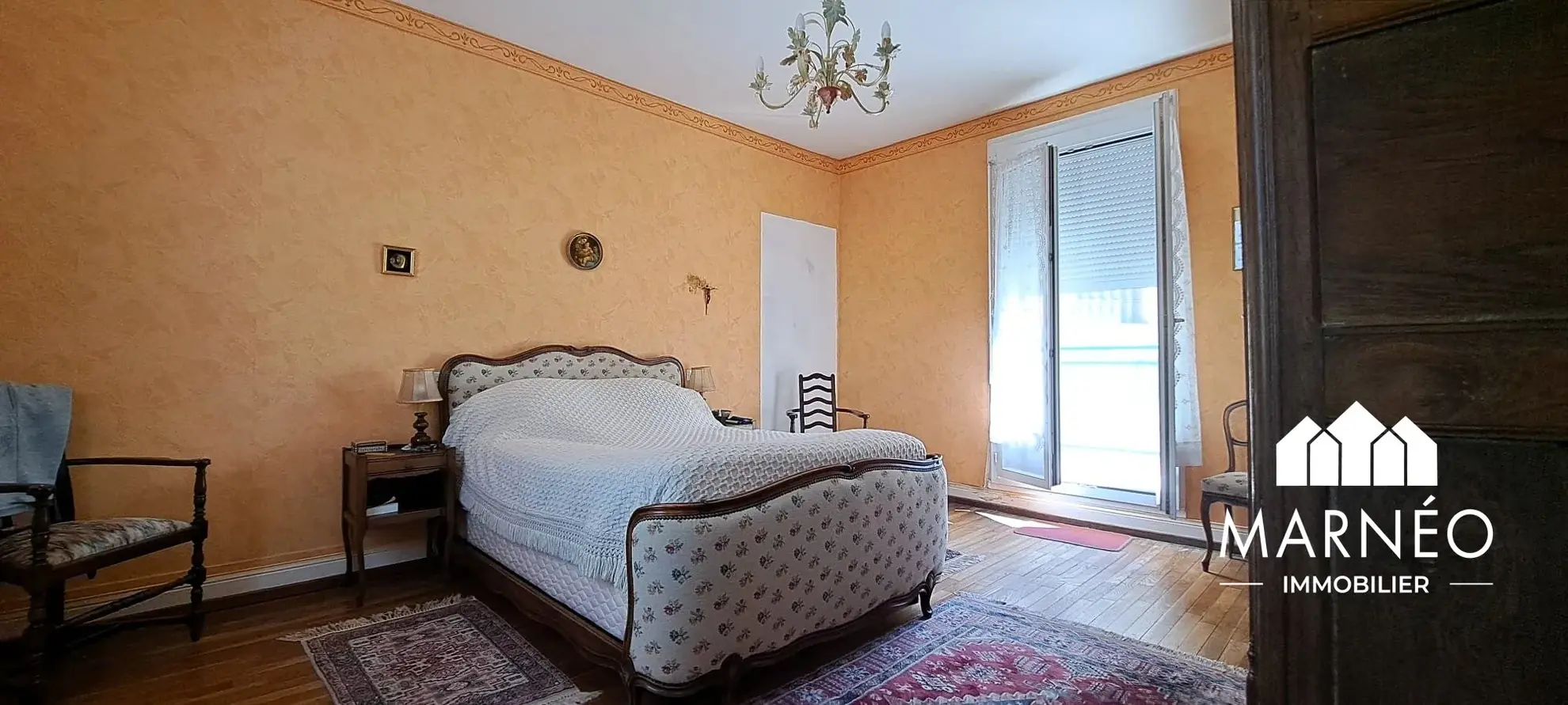 Maison familiale en briques de 120 m² à Châlons-en-Champagne, proche commodités 