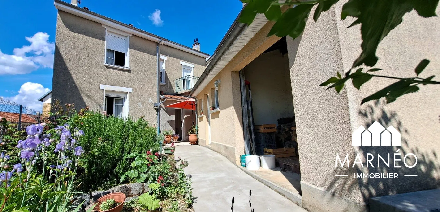 Maison familiale en briques de 120 m² à Châlons-en-Champagne, proche commodités 
