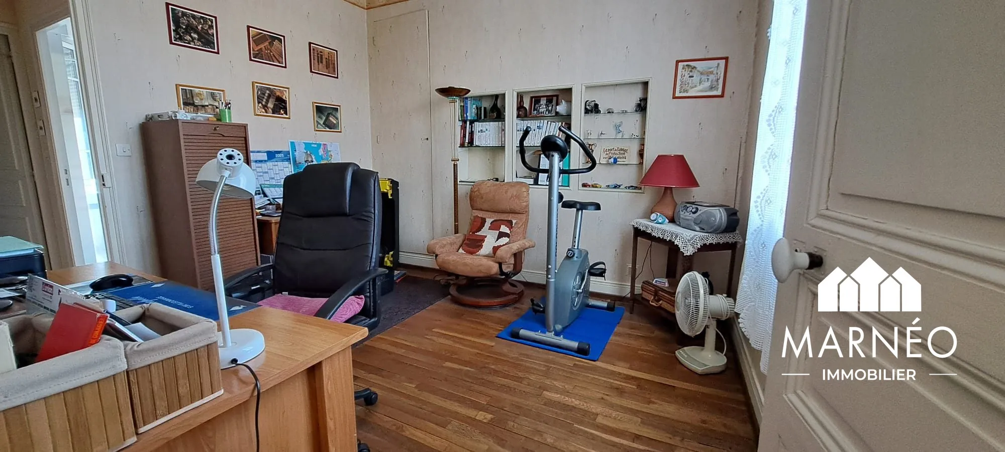Maison familiale en briques de 120 m² à Châlons-en-Champagne, proche commodités 