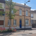 Maison familiale en briques de 120 m² à Châlons-en-Champagne, proche commodités