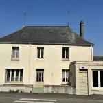 Maison à rénover de 108 m² à MARIGNÉ, secteur Hauts-d'Anjou