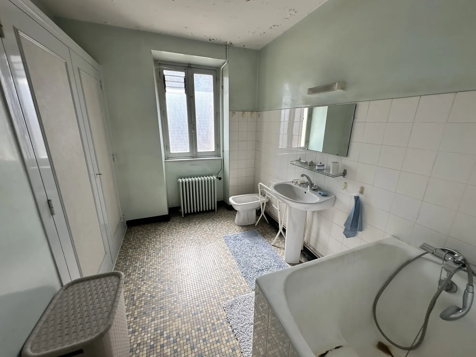 Maison à rénover de 108 m² à MARIGNÉ, secteur Hauts-d'Anjou 