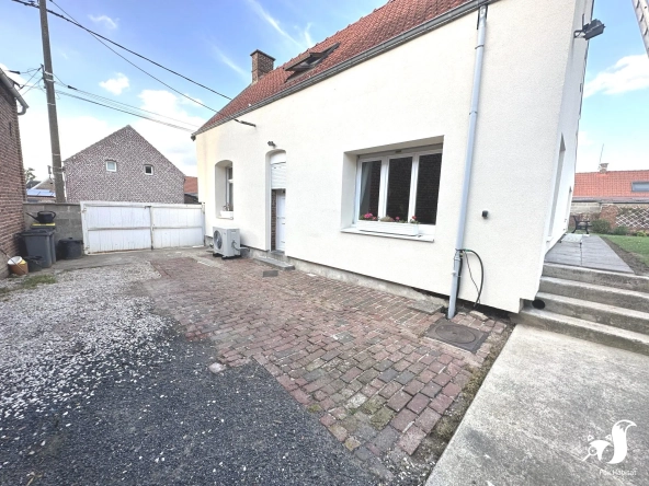 Maison individuelle de plain-pied avec jardin proche Marcoing en vente