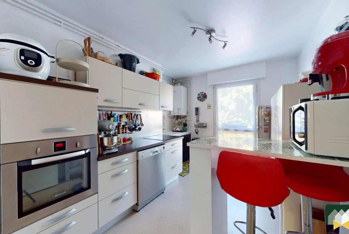 Appartement T3 lumineux avec balcon à Chartres - 72,92 m² 