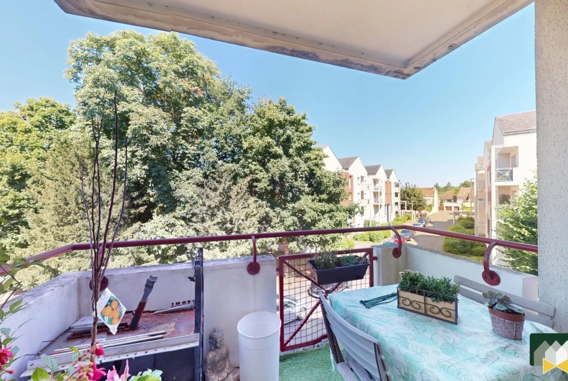 Appartement T3 lumineux avec balcon à Chartres - 72,92 m² 