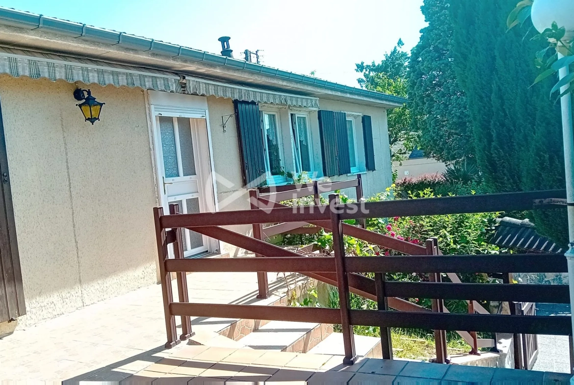 Maison individuelle avec jardin et dépendance à Fourmies 