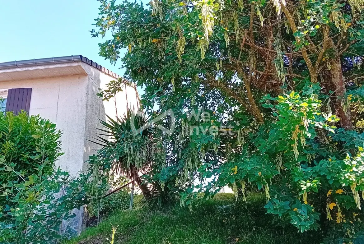 Maison individuelle avec jardin et dépendance à Fourmies 
