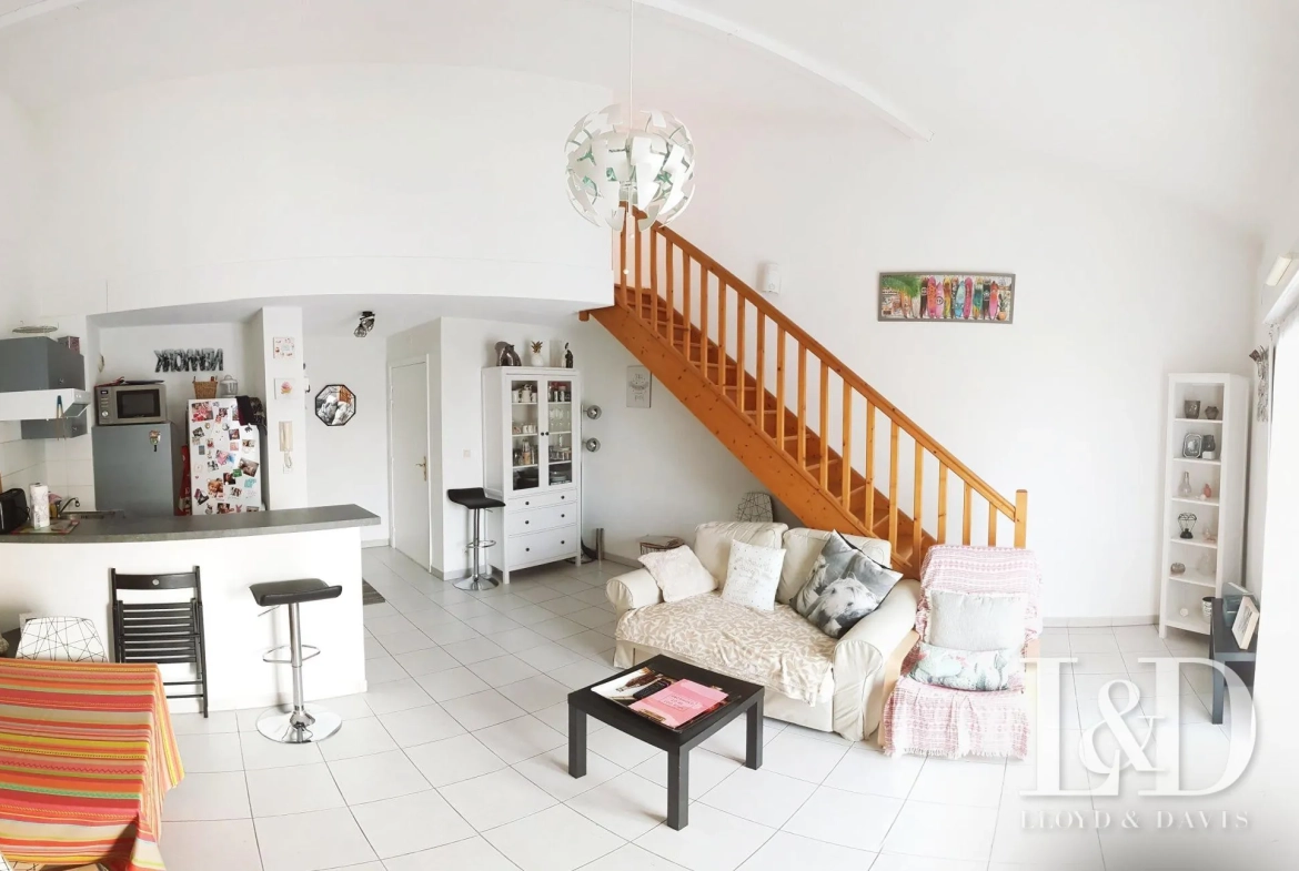 Duplex meublé à Eysines avec forte rentabilité et emplacement stratégique 