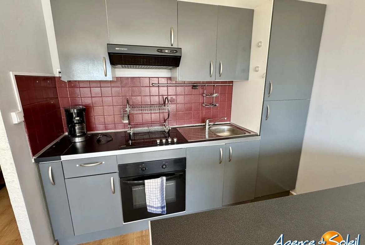 Appartement T2 avec parking à Saint-Cyprien secteur portuaire 
