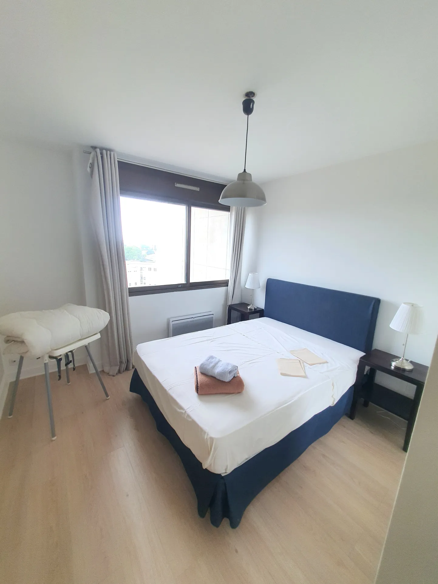 Appartement T2 de 43 m² avec balcon à vendre dans le quartier Écusson de Montpellier 