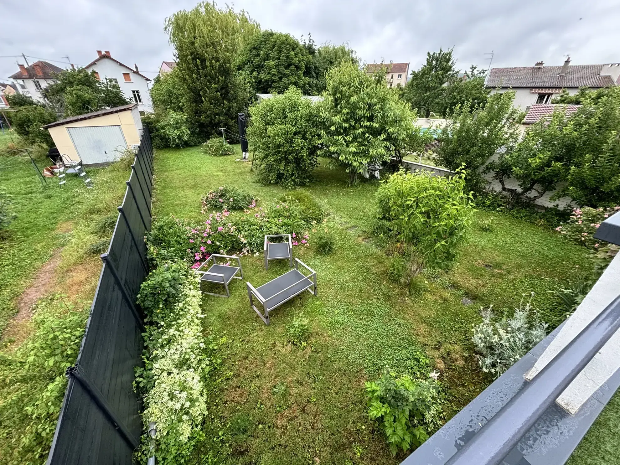 Charmante maison de ville à vendre à Cusset - 102 m² avec garage et terrasse 