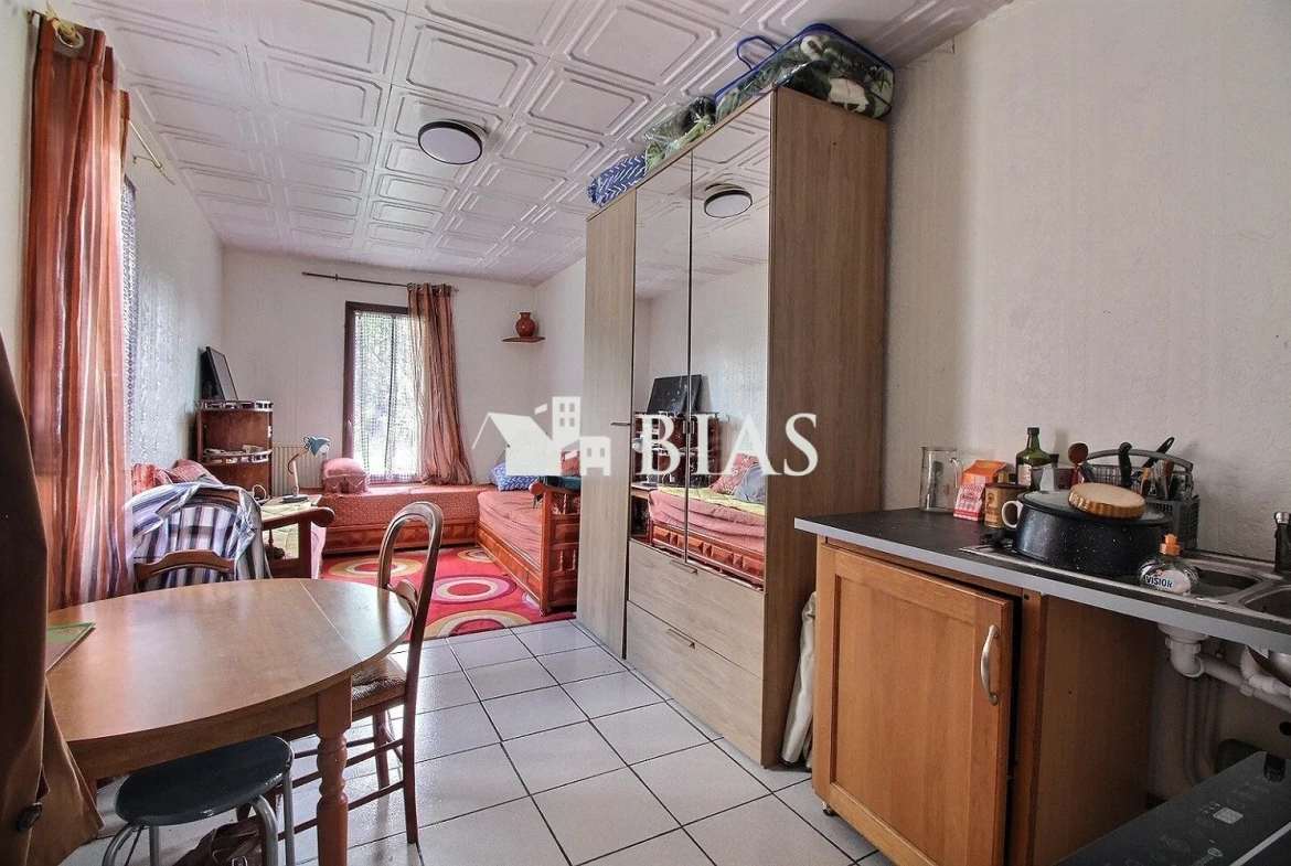 Maison 3 chambres avec bureau, terrasse et jardin à Deville-lès-Rouen 