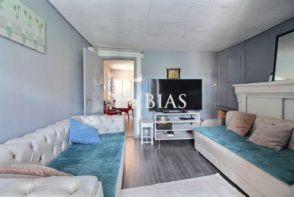 Maison 3 chambres avec bureau, terrasse et jardin à Deville-lès-Rouen 