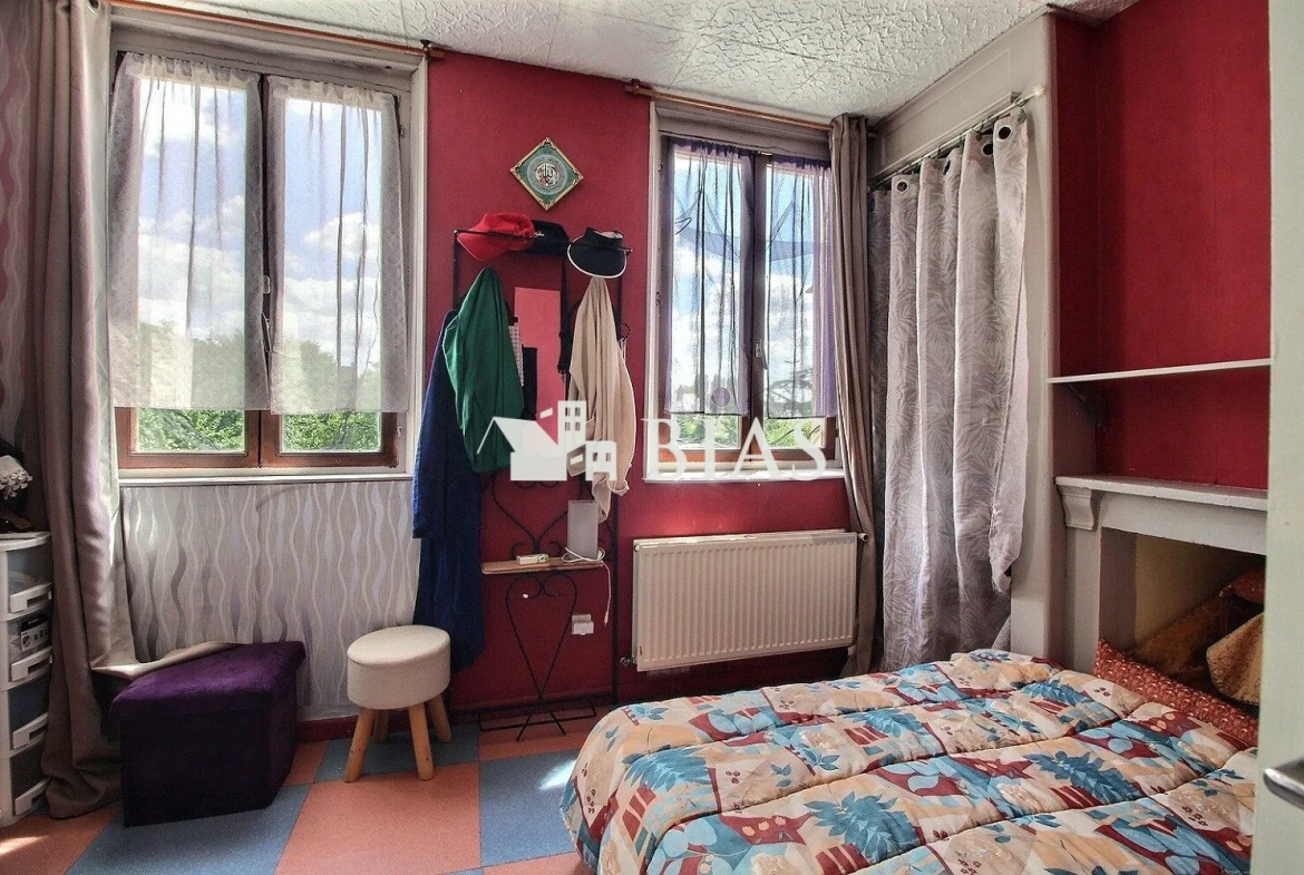 Maison 3 chambres avec bureau, terrasse et jardin à Deville-lès-Rouen 