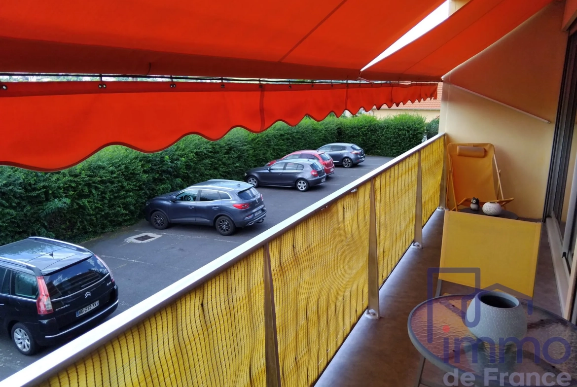 Appartement T3 lumineux de 64,50 m² avec balcon et parking au Puy-en-Velay 