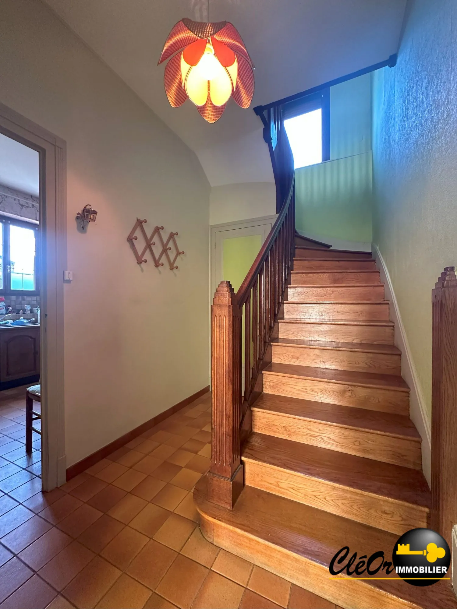 Maison à vendre à Genlis - Charmante maison avec jardin et garage 