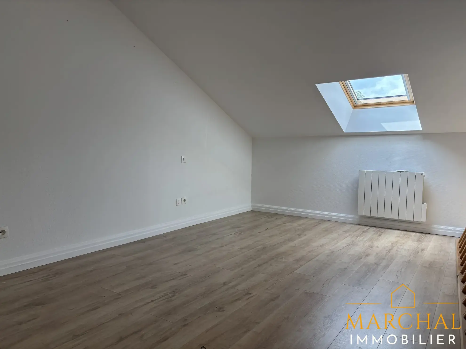 Appartement duplex avec 2 terrasses privées à Aube, proche de Metz 