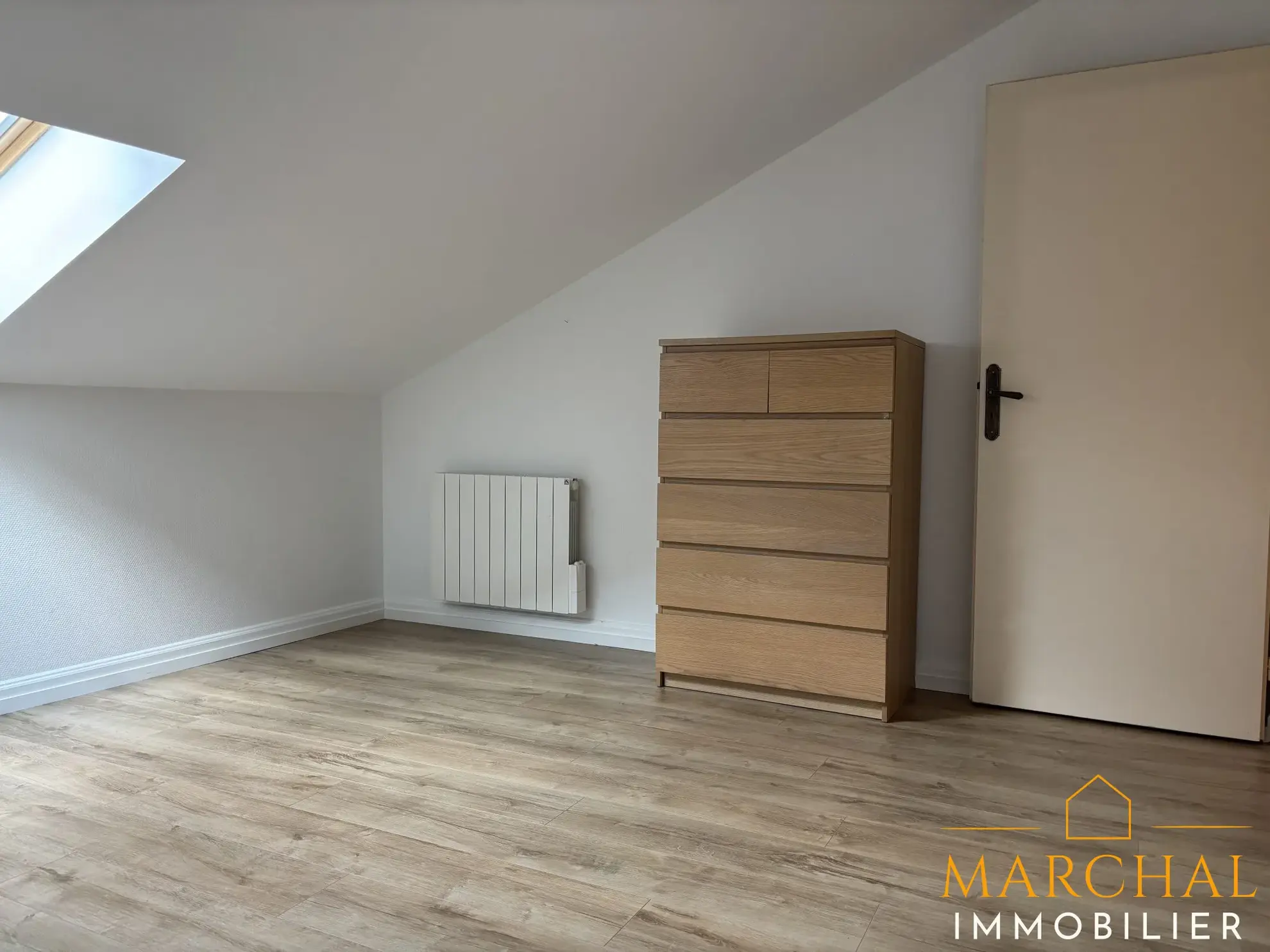 Appartement duplex avec 2 terrasses privées à Aube, proche de Metz 