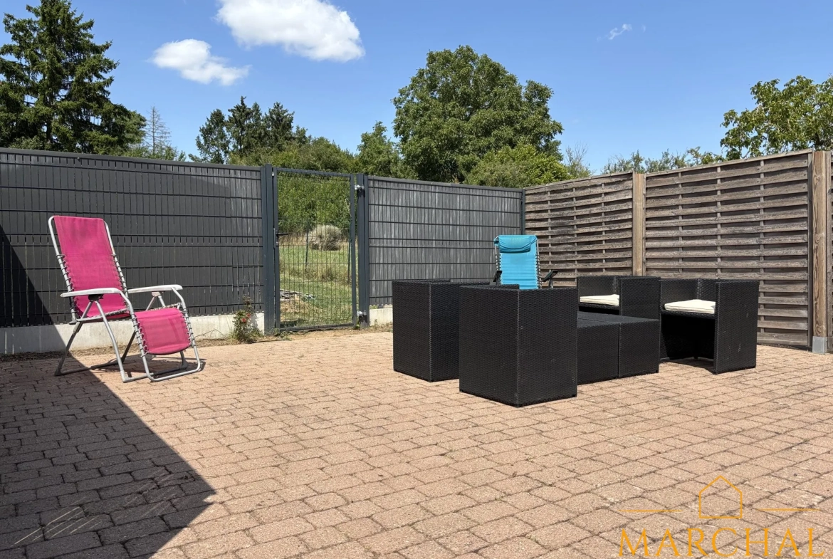 Appartement duplex avec 2 terrasses privées à Aube, proche de Metz 