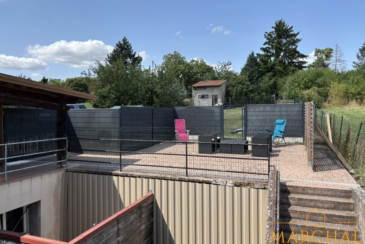 Appartement duplex avec 2 terrasses privées à Aube, proche de Metz 