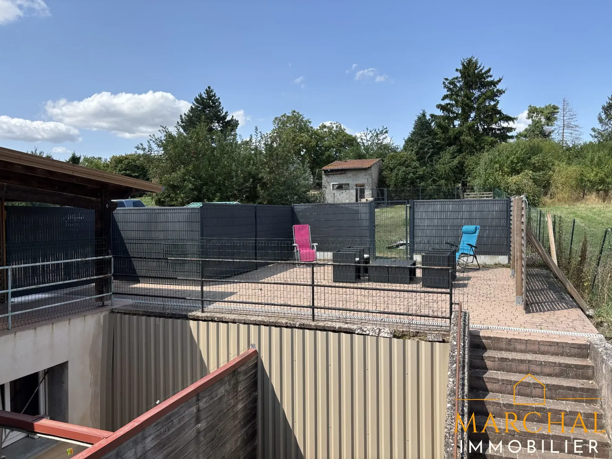 Appartement duplex avec 2 terrasses privées à Aube, proche de Metz 
