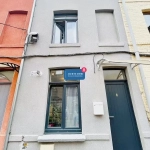 Maison entièrement rénovée à Lille Wazemmes, proche métro et universités