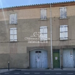 Maison ancienne à rénover à Saint-Paul-de-Fenouillet avec terrasse et garages
