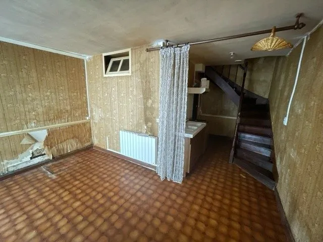 Maison de ville 55 m² à rénover à Chauvigny centre-bourg 