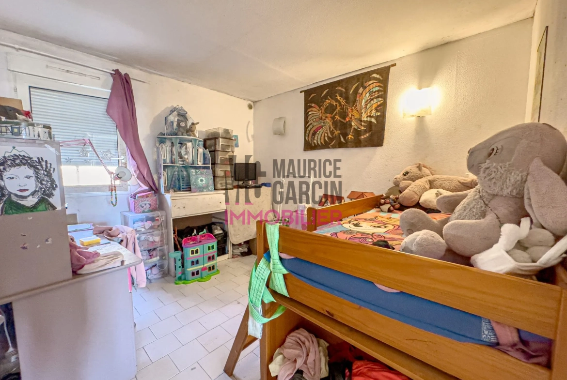 Appartement T3 avec cour à Cavaillon – Opportunité de rénovation à saisir 