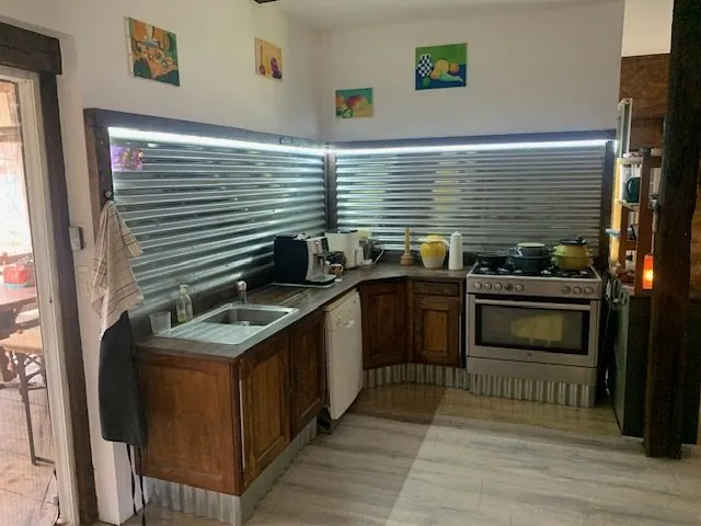 Maison avec grand potentiel à Saint-Bonnet en Bresse - 146 m² 