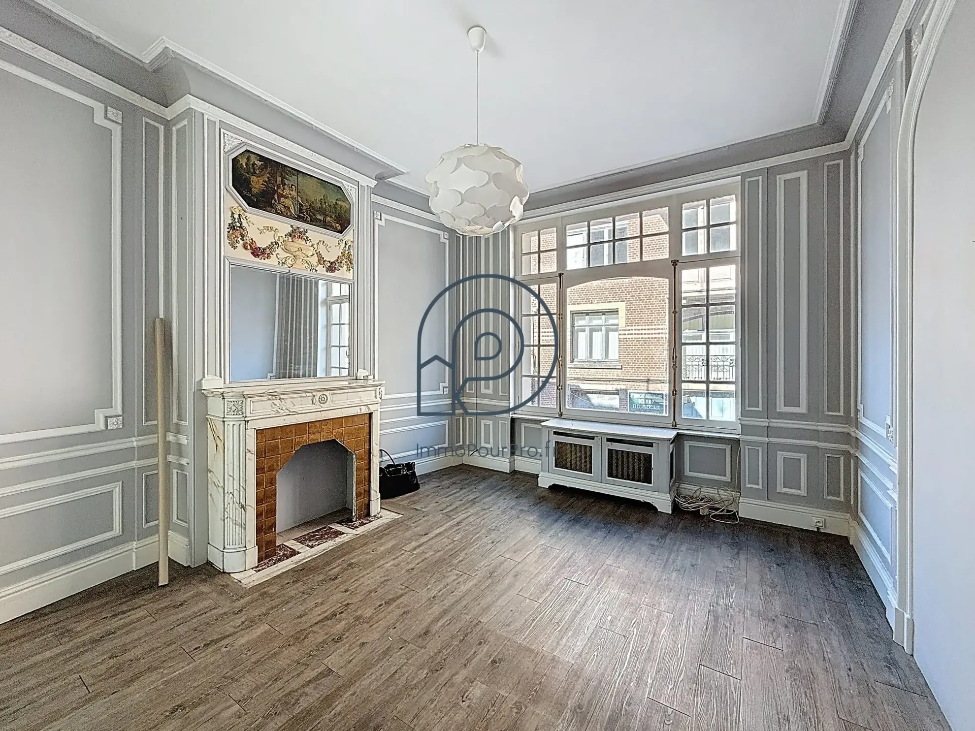 Bureaux de 60 m² avec cachet à Roubaix - Emplacement privilégié 