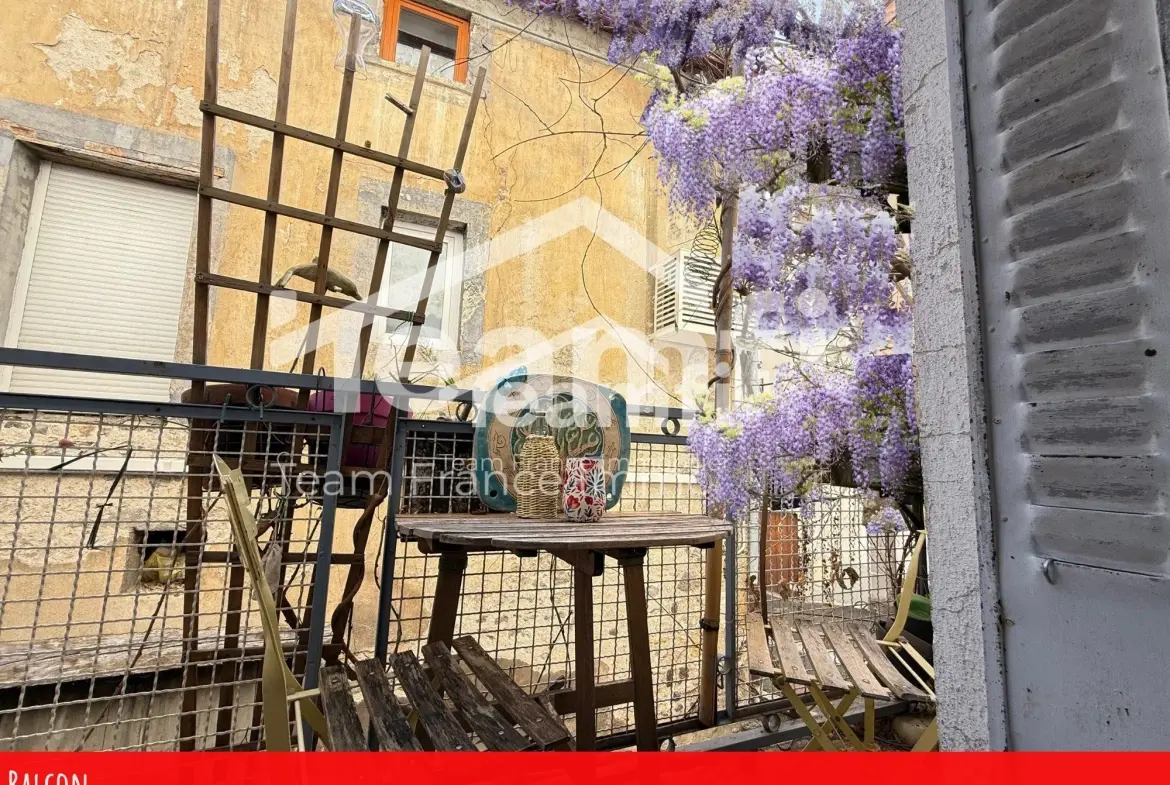 Maison de village de 130 m² à rénover aux Martres-de-Veyre 
