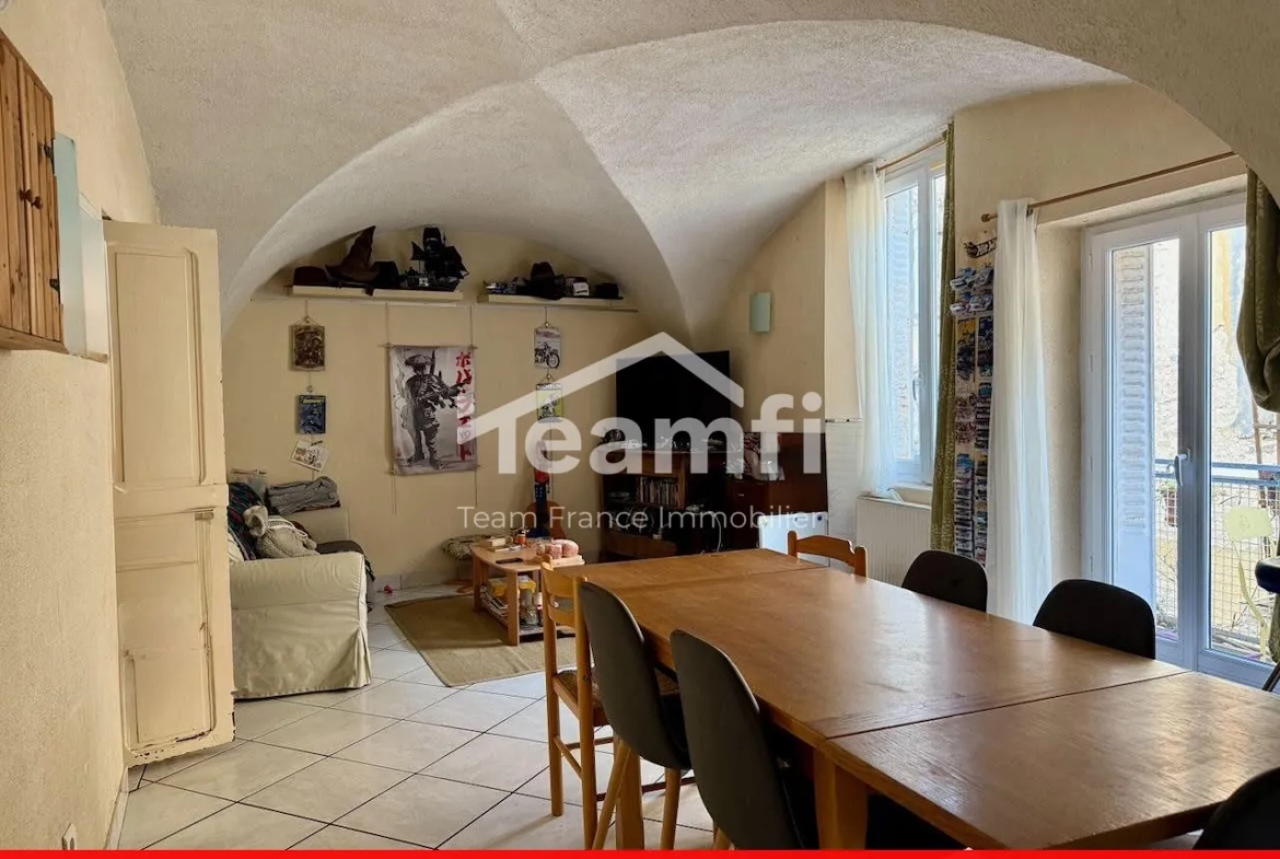 Maison de village de 130 m² à rénover aux Martres-de-Veyre 