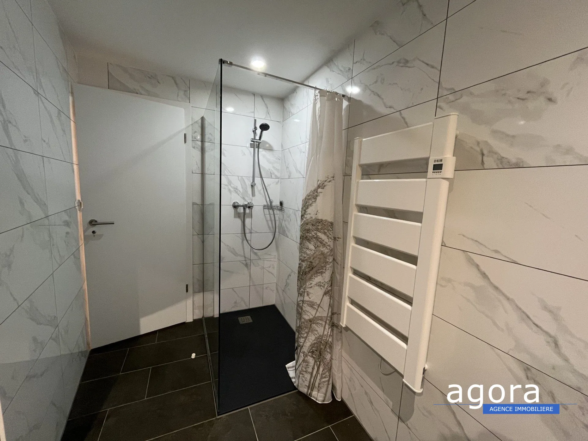 Appartement duplex à vendre à Val de Briey - 63,05 m² rénové avec deux chambres 