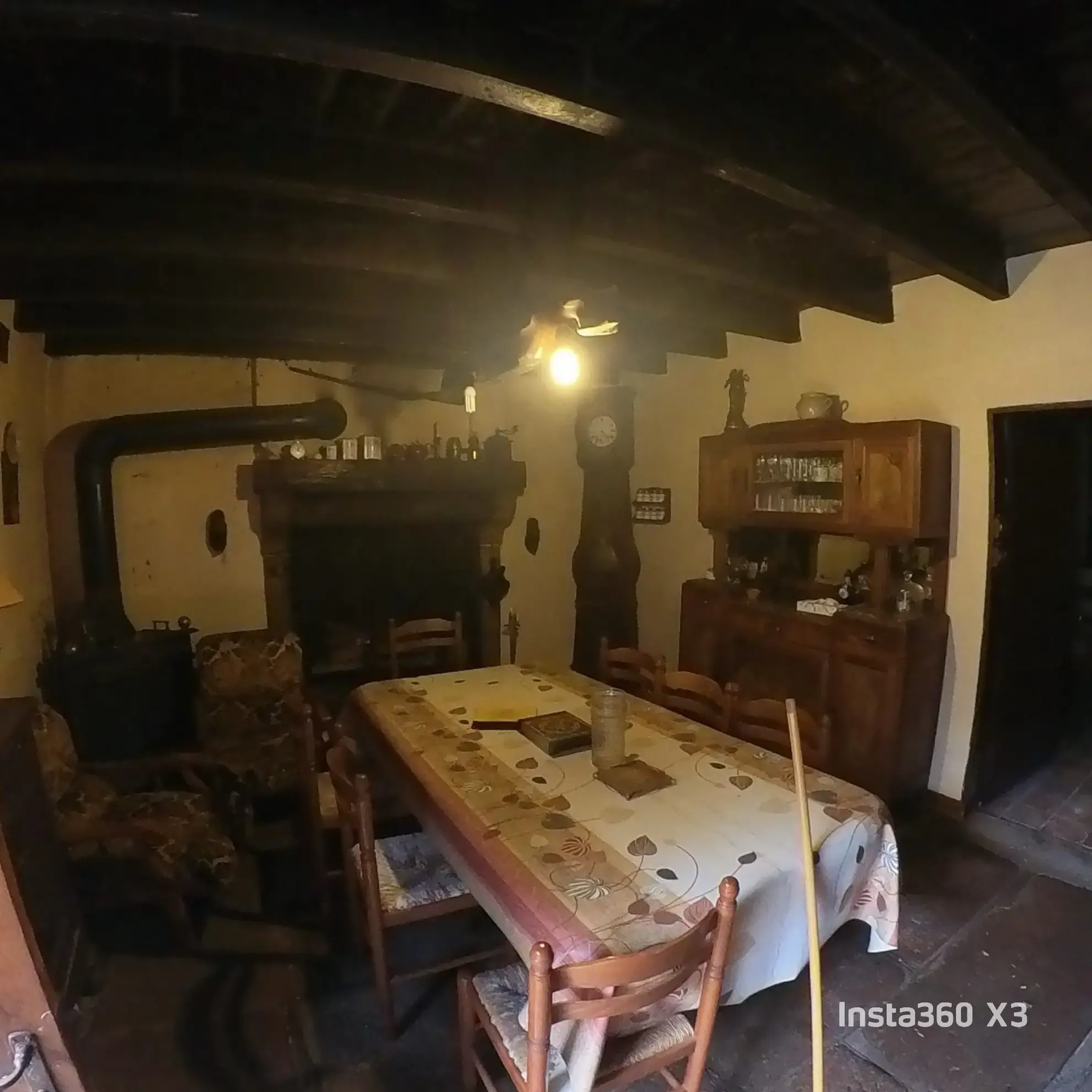 Maison de Campagne à Rénover avec Jardin à Saint-Pardoux-Morterolles 