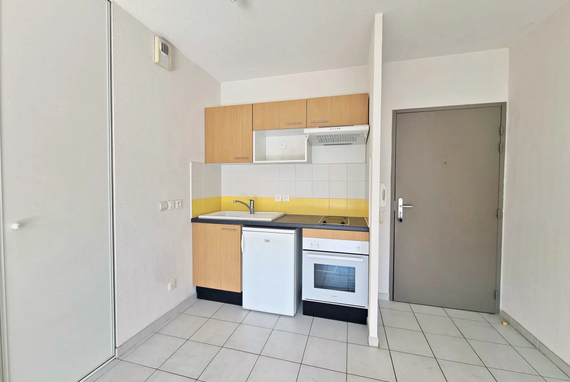 Investissement locatif : T2 de 38 m² avec terrasse à Béziers, secteur Péch de la Galinière 