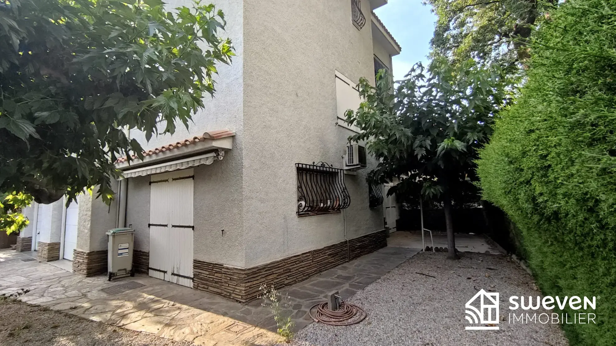 Appartement T4 à vendre à Perpignan proche universités, avec dépendances et garage 