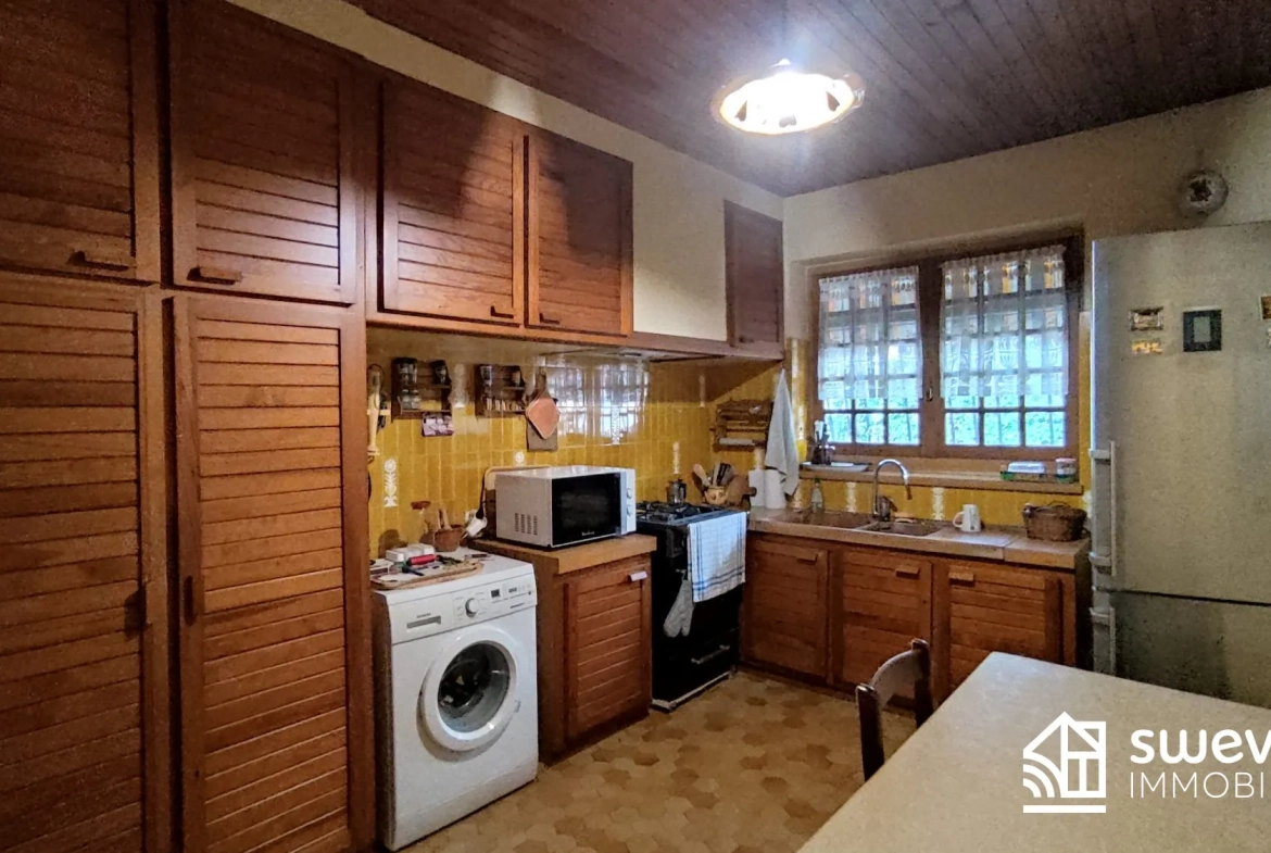 Appartement T4 à vendre à Perpignan proche universités, avec dépendances et garage 
