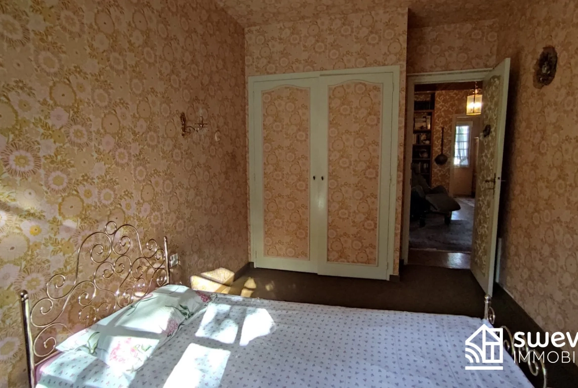 Appartement T4 à vendre à Perpignan proche universités, avec dépendances et garage 