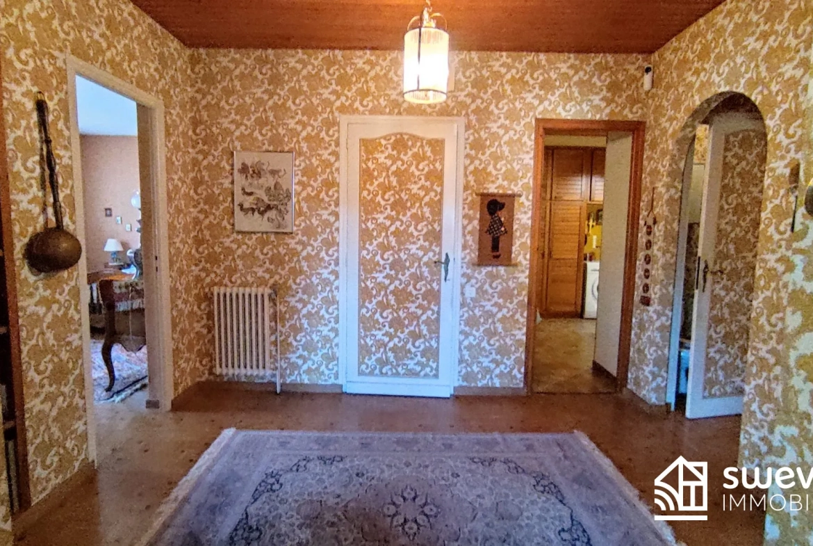 Appartement T4 à vendre à Perpignan proche universités, avec dépendances et garage 